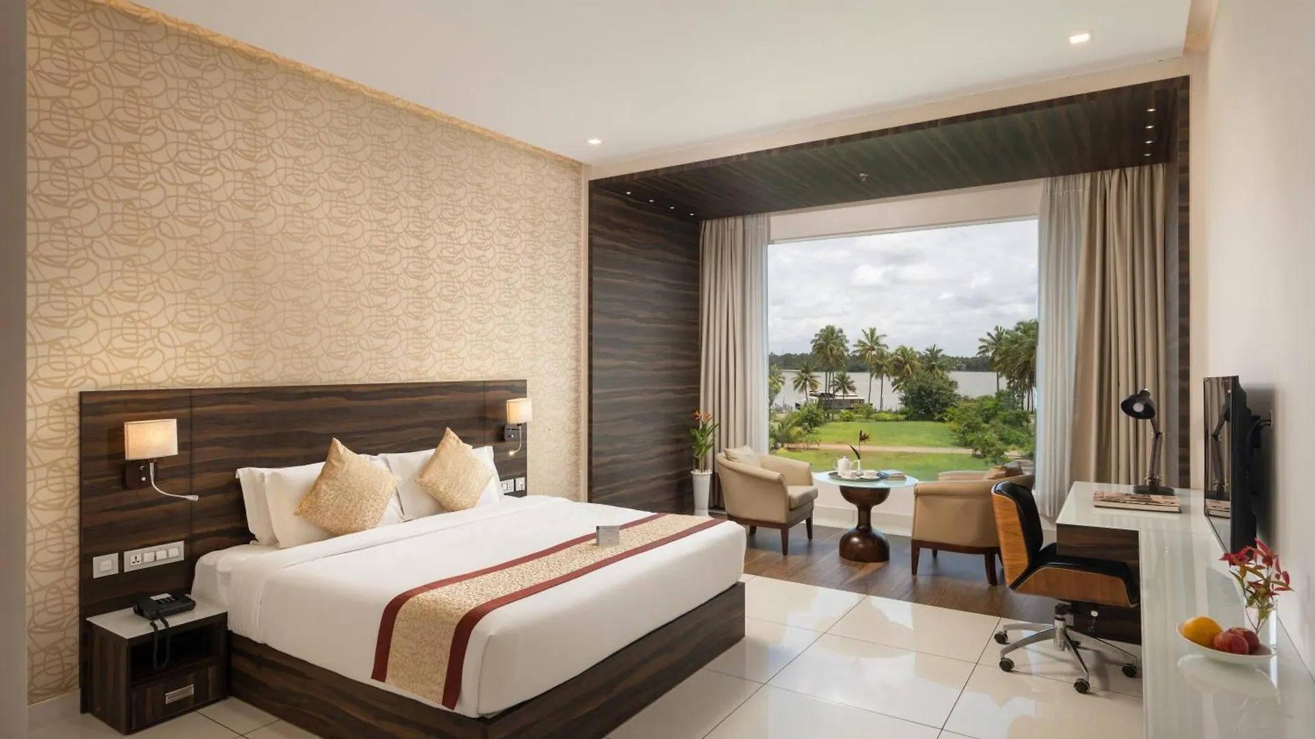 Blue Serene Resort Guruvayur 5*,  India